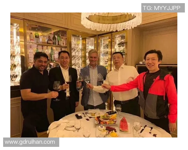 足球巨星如何打造商业帝国从赛场辉煌到全球产业布局